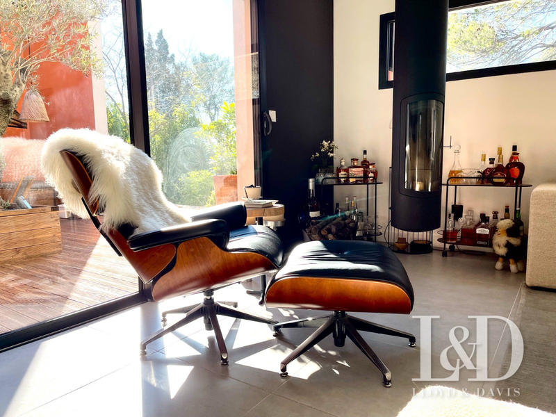 Maison contemporaine - 191 m² - 6 pièces