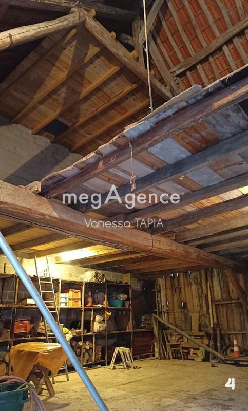 Maison - 247 m² - 11 pièces