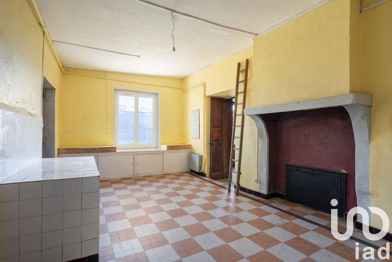 Maison - 500 m² - 18 pièces