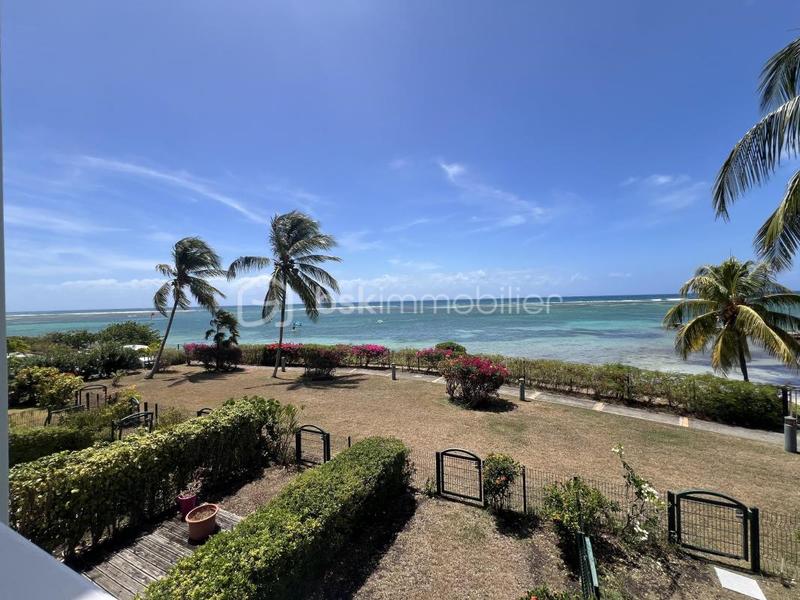 Appartement - 81 m² - 2 pièces