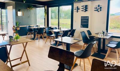 Local commercial - 140 m²