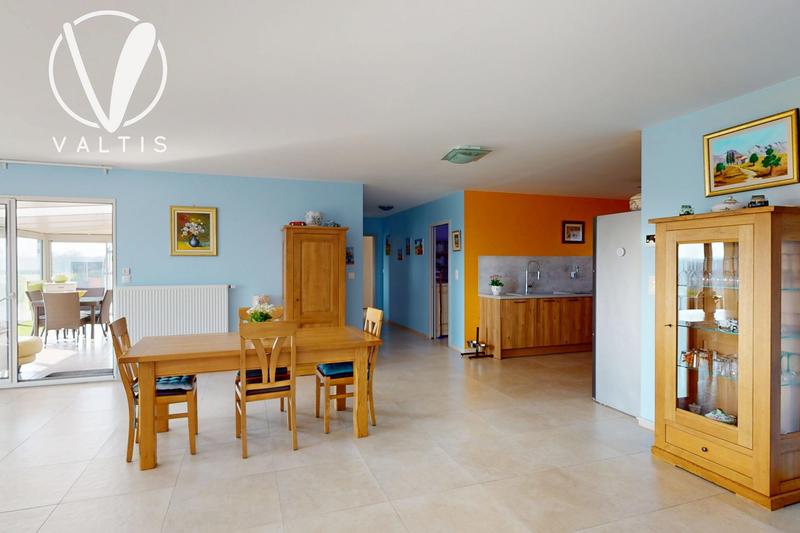 Maison contemporaine - 144 m² - 5 pièces