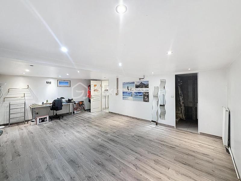 Maison - 158 m² - 7 pièces