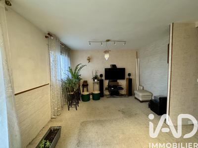 Appartement - 64 m² - 4 pièces