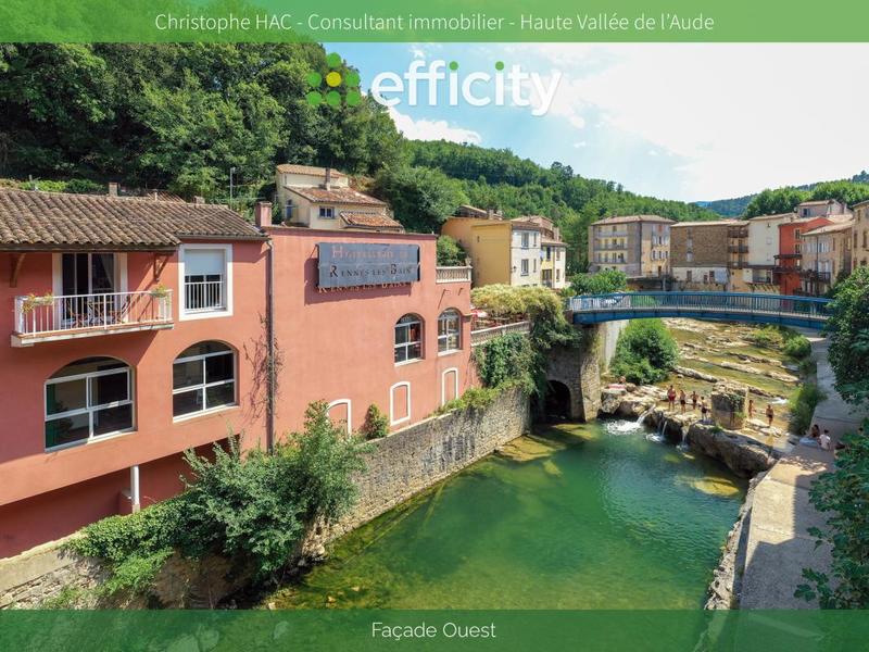 Maison - 670 m² - 13 pièces