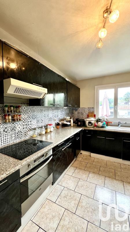 Maison - 82 m² - 5 pièces