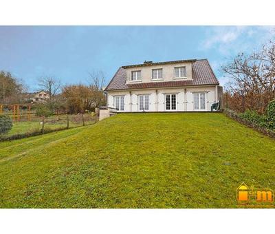 Pavillon - 125 m² - 5 pièces