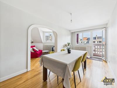 Appartement - 79 m² - 4 pièces