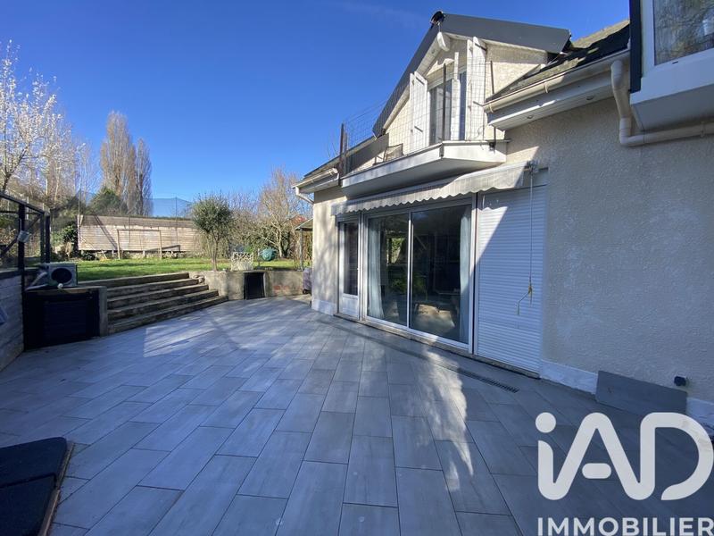 Maison - 105 m² - 5 pièces