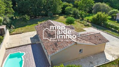 Maison - 135 m² - 6 pièces