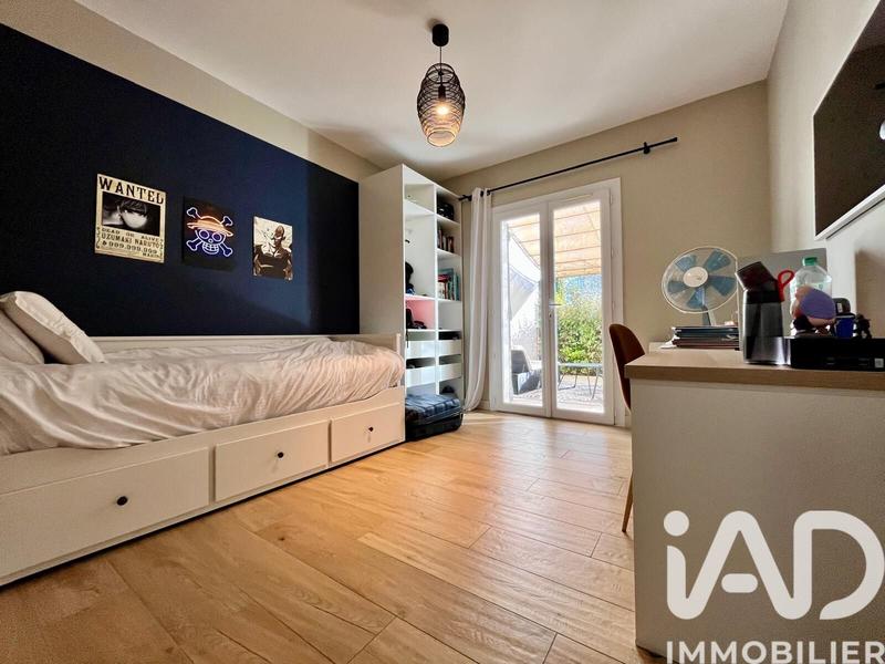 Maison - 180 m² - 7 pièces