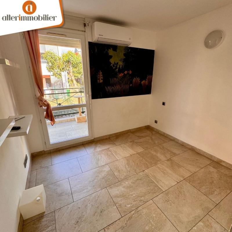 Appartement - 100 m² - 4 pièces