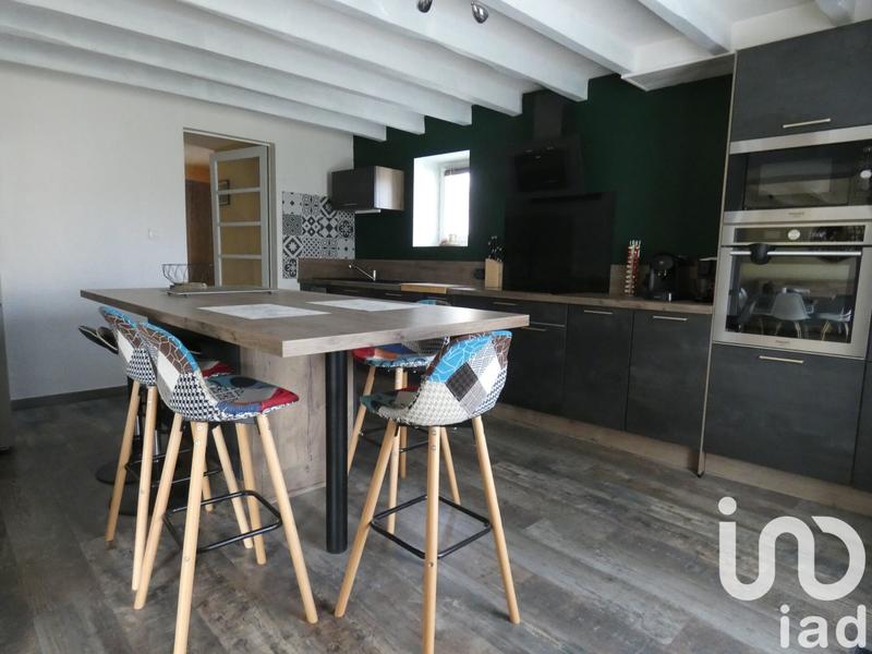 Maison - 140 m² - 5 pièces