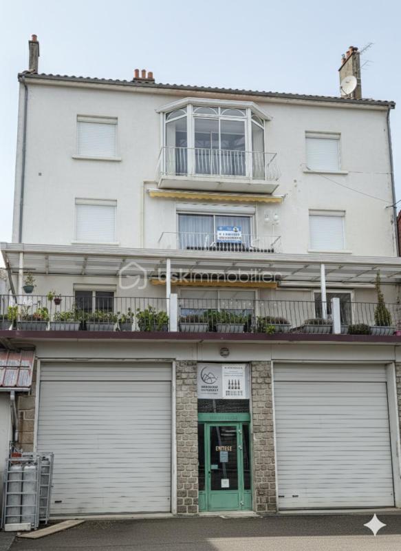 Appartement - 136 m² - 6 pièces