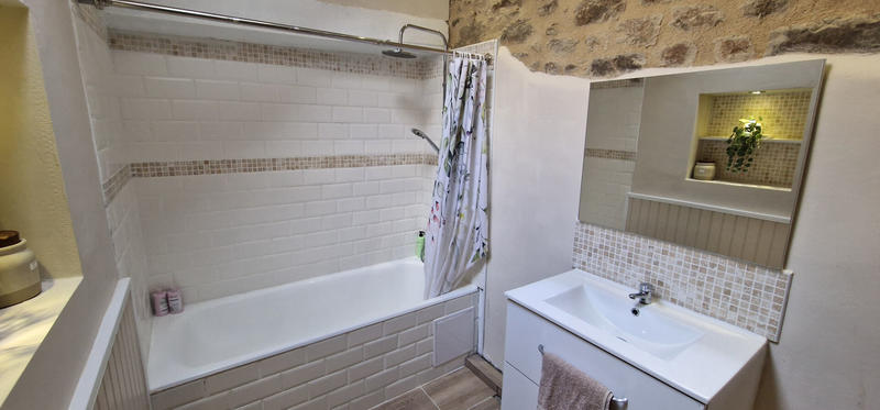 Maison - 84 m² - 4 pièces