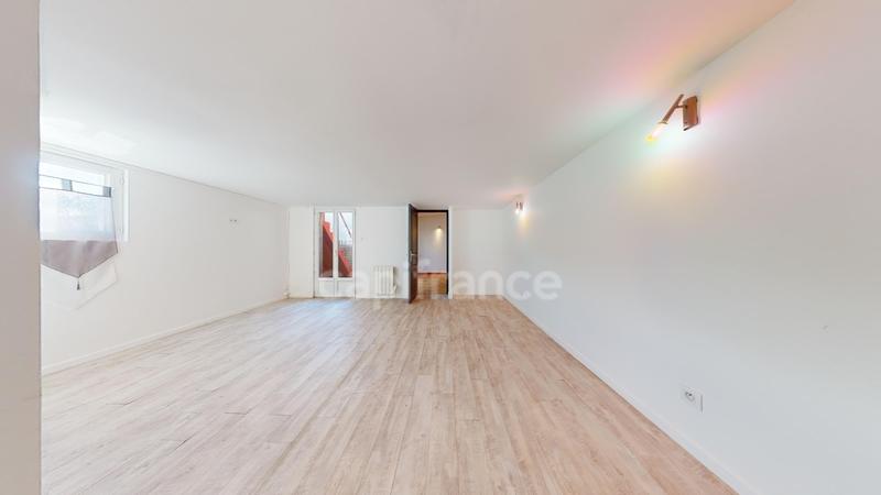 Maison de ville - 85 m² - 3 pièces