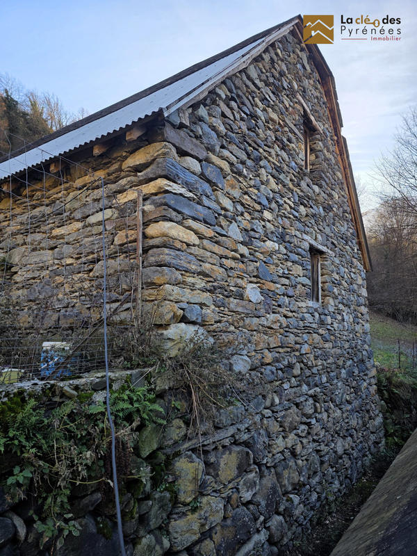 Maison ancienne - 120 m² - 1 pièce
