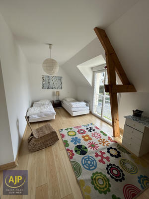 Maison - 76 m² - 4 pièces