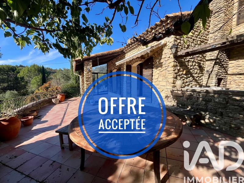 Maison - 185 m² - 5 pièces