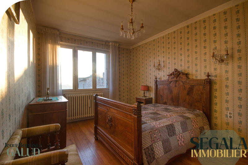 Maison - 120 m² - 4 pièces