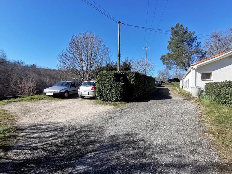 Maison - 200 m² - 7 pièces