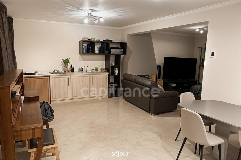 Maison - 122 m² - 6 pièces