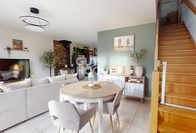 Maison - 82 m² - 4 pièces