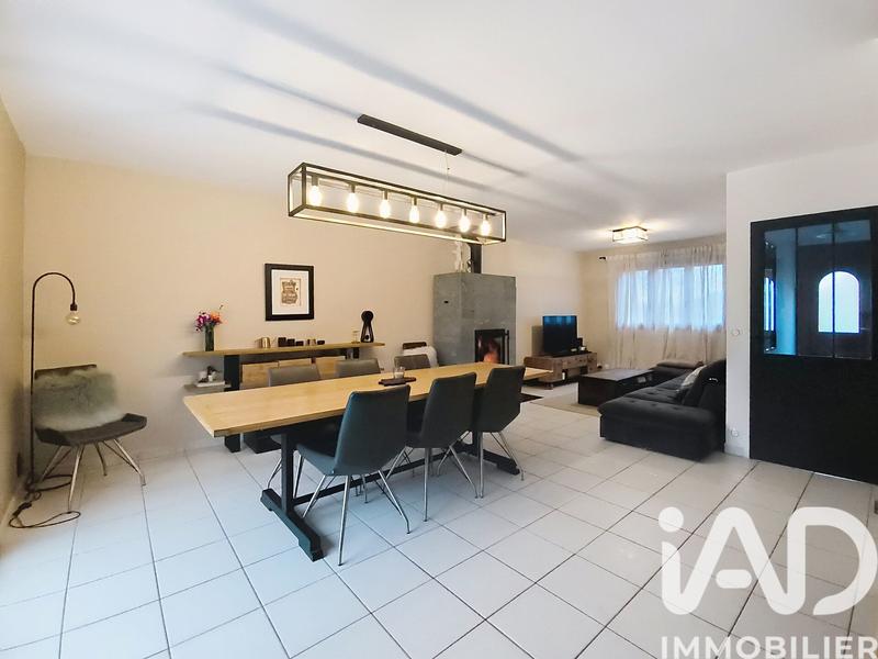 Maison - 105 m² - 5 pièces