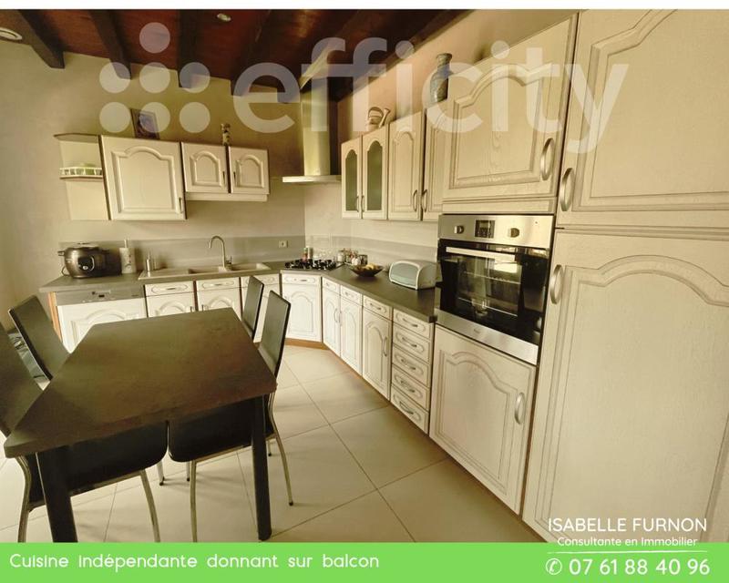 Maison - 120 m² - 6 pièces