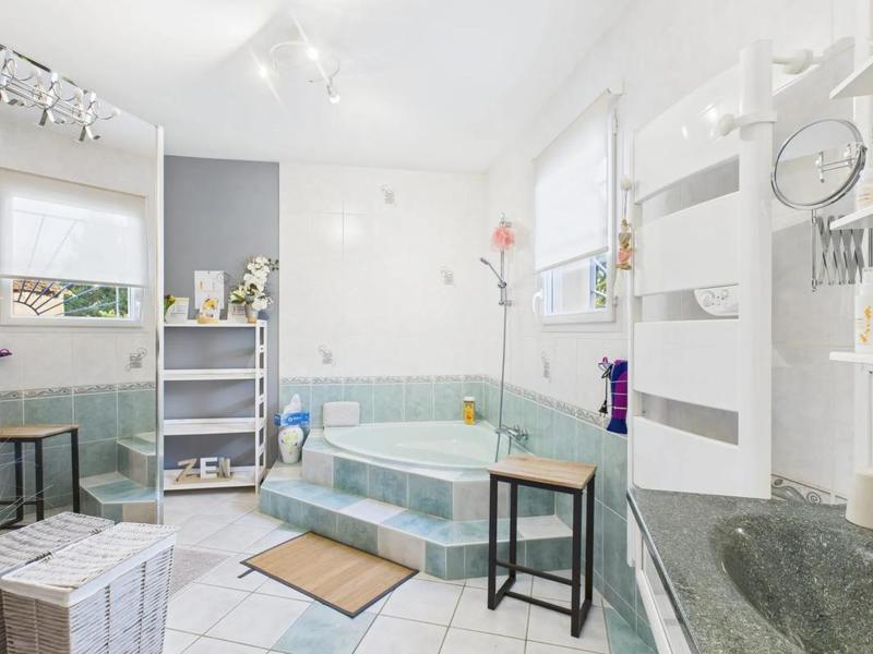 Maison - 149 m² - 5 pièces