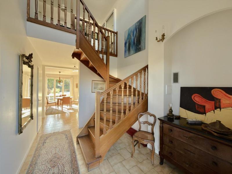 Maison - 151 m² - 6 pièces