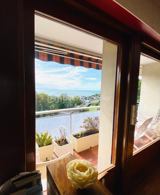 Appartement - 134 m² - 6 pièces