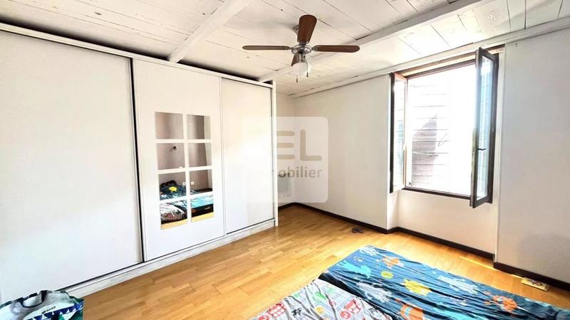 Maison de village - 112 m² - 5 pièces