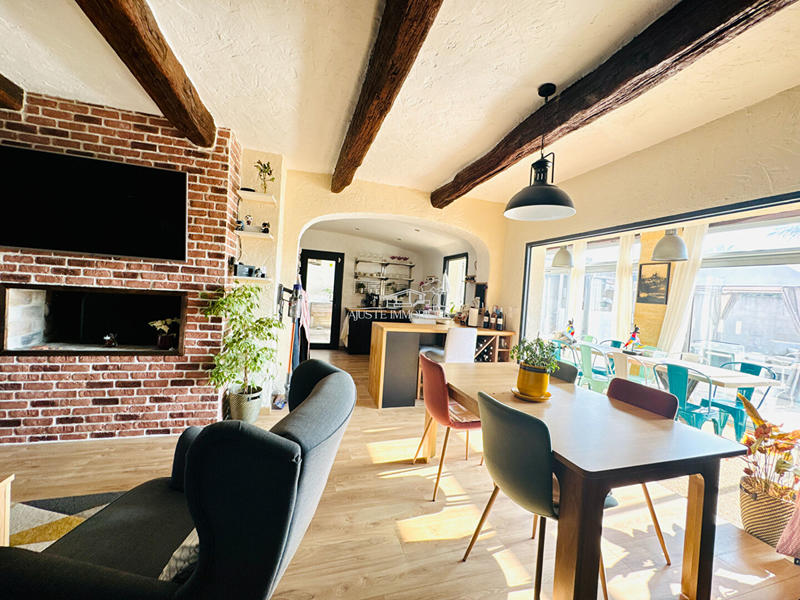 Maison - 160 m² - 6 pièces