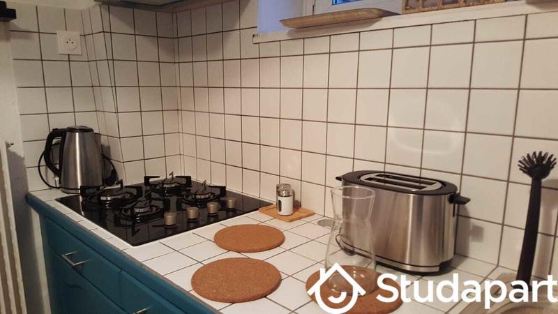 Chambre - 13 m² - 1 pièce