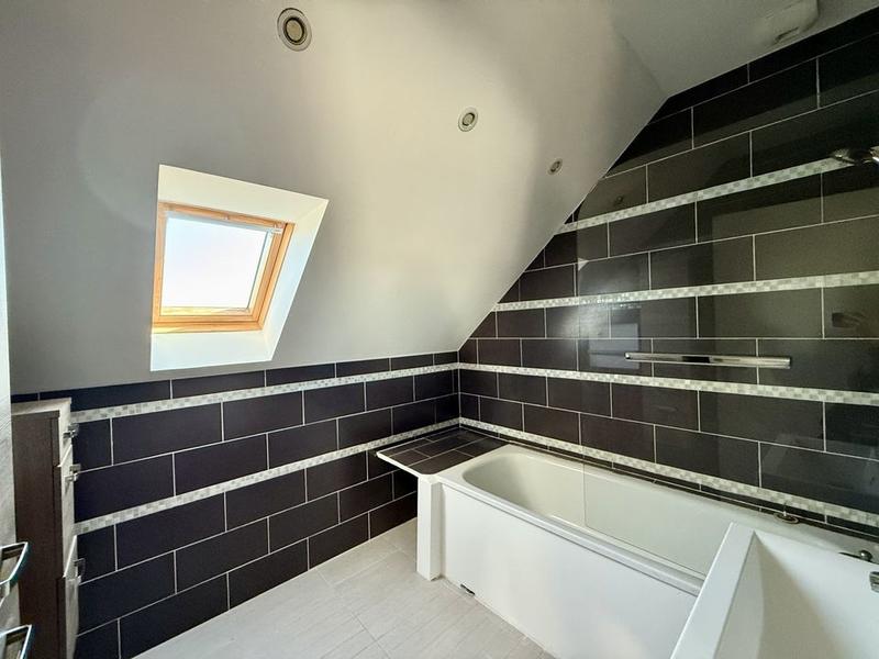 Maison de campagne - 123 m² - 6 pièces