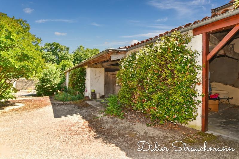 Maison - 200 m² - 7 pièces