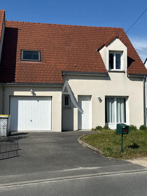 Maison - 98 m² - 4 pièces