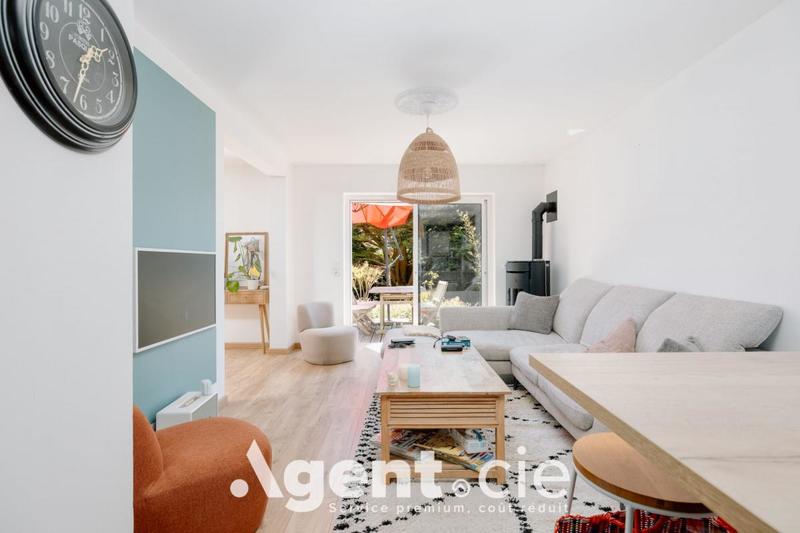 Maison - 143 m² - 7 pièces