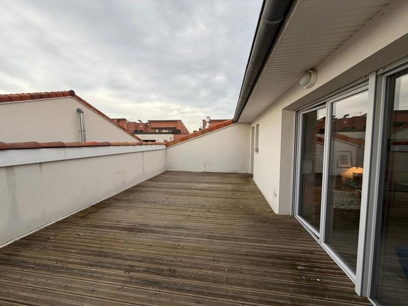 Appartement - 80 m² - 4 pièces