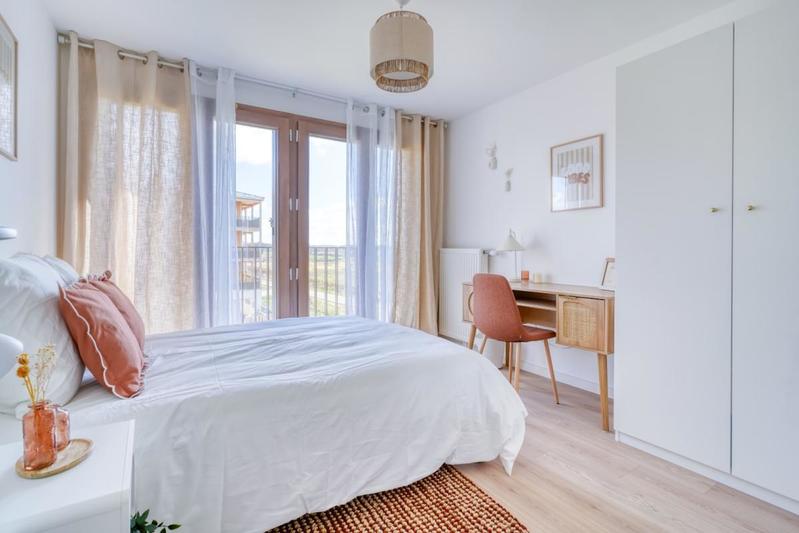 Chambre - 10 m² - 1 pièce