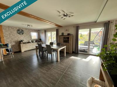 Maison - 137 m² - 4 pièces