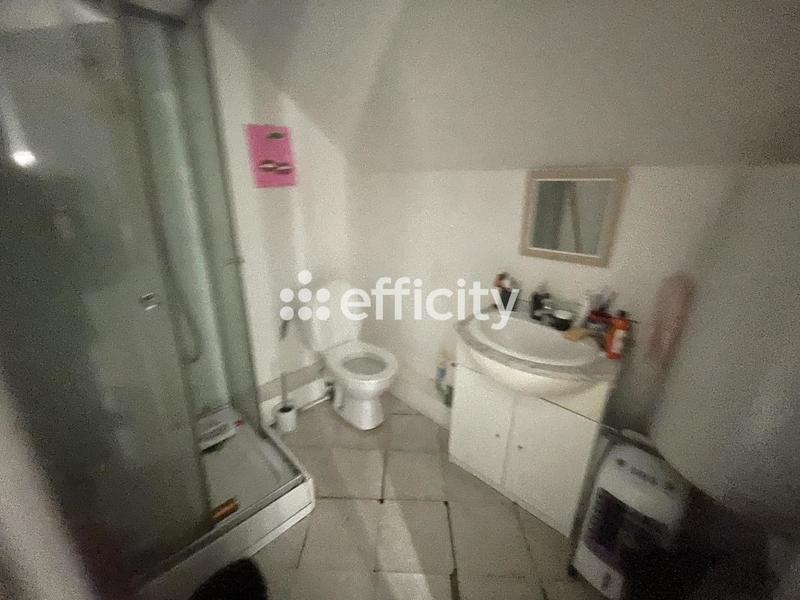 Immeuble - 85 m² - 4 pièces