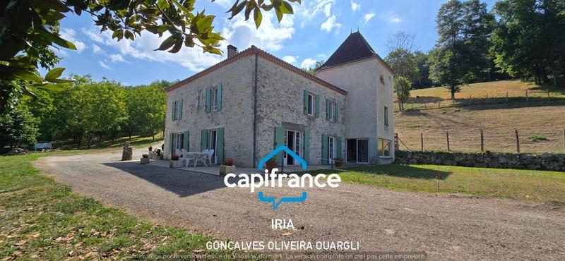 Propriété - 160 m² - 6 pièces