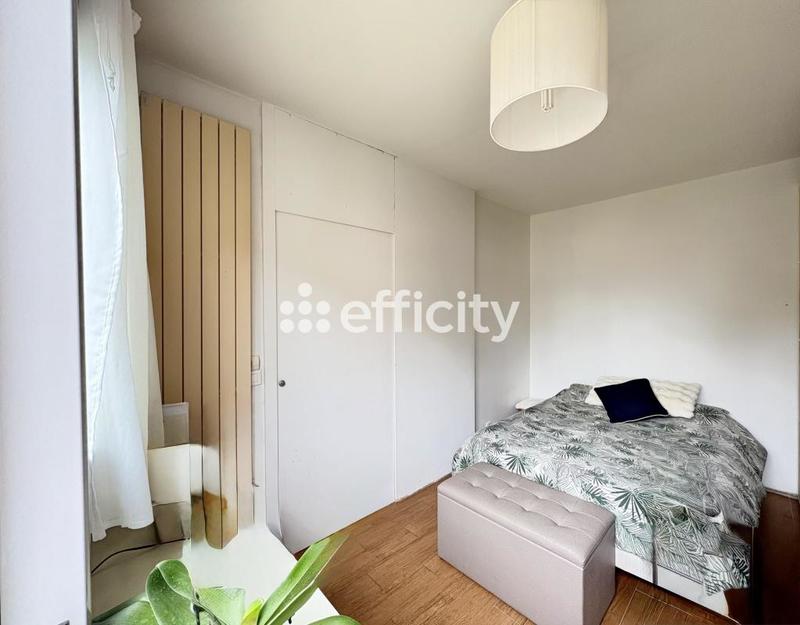 Appartement - 90 m² - 4 pièces