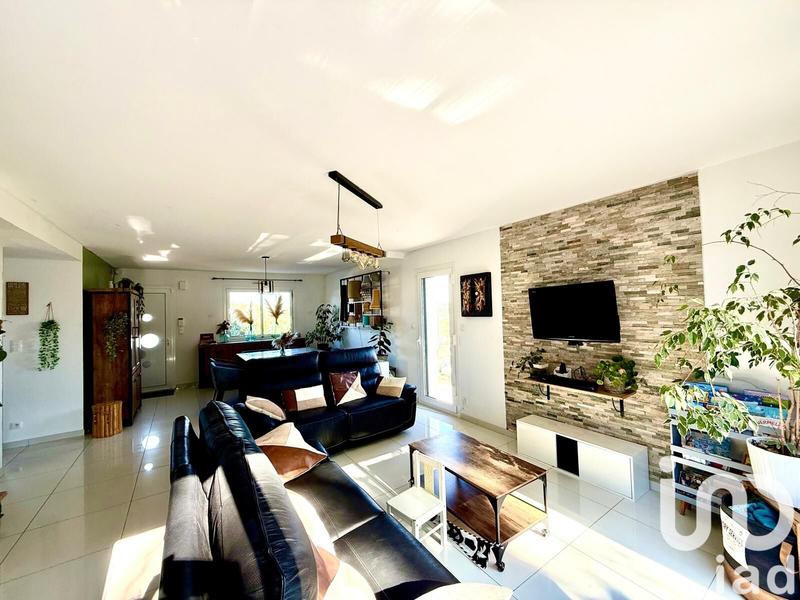 Maison - 160 m² - 9 pièces