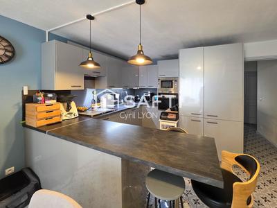 Appartement - 81 m² - 5 pièces