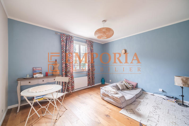 Maison - 128 m² - 6 pièces