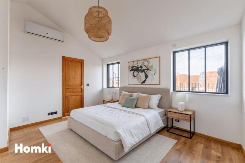 Appartement - 194 m² - 5 pièces