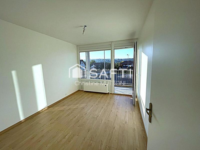 Appartement - 83 m² - 5 pièces